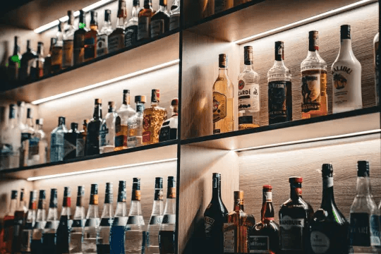 CBD TAVERN - 320 CAPACITY - ENDLESS POSSIBILITIES!